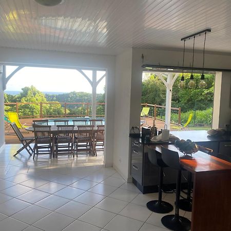Les Terrasses De Maelle - Jolie Villa F4 Vue Mer Riviere-Salee ภายนอก รูปภาพ